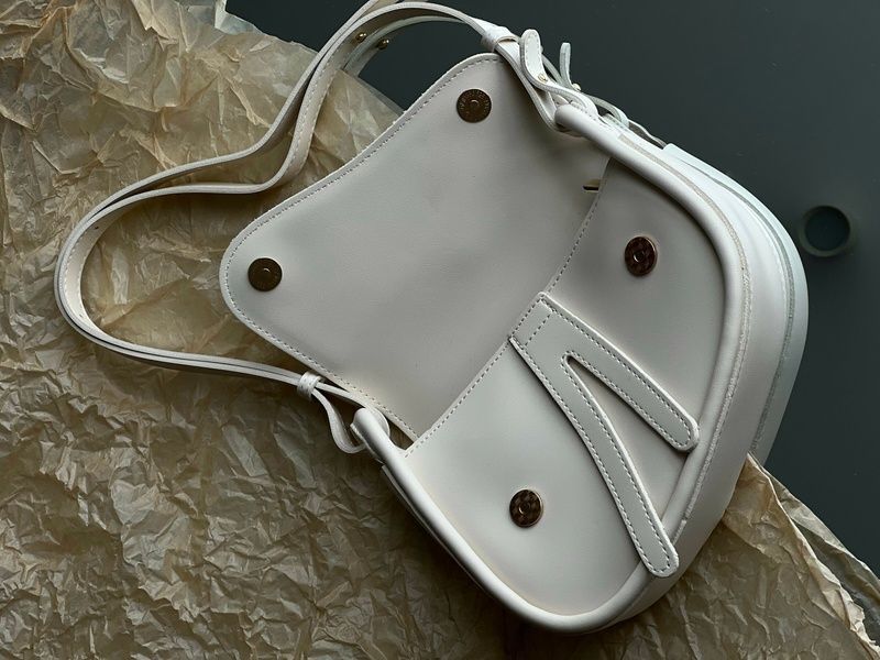 Сумка "Saddle" молочна SBB-001 фото